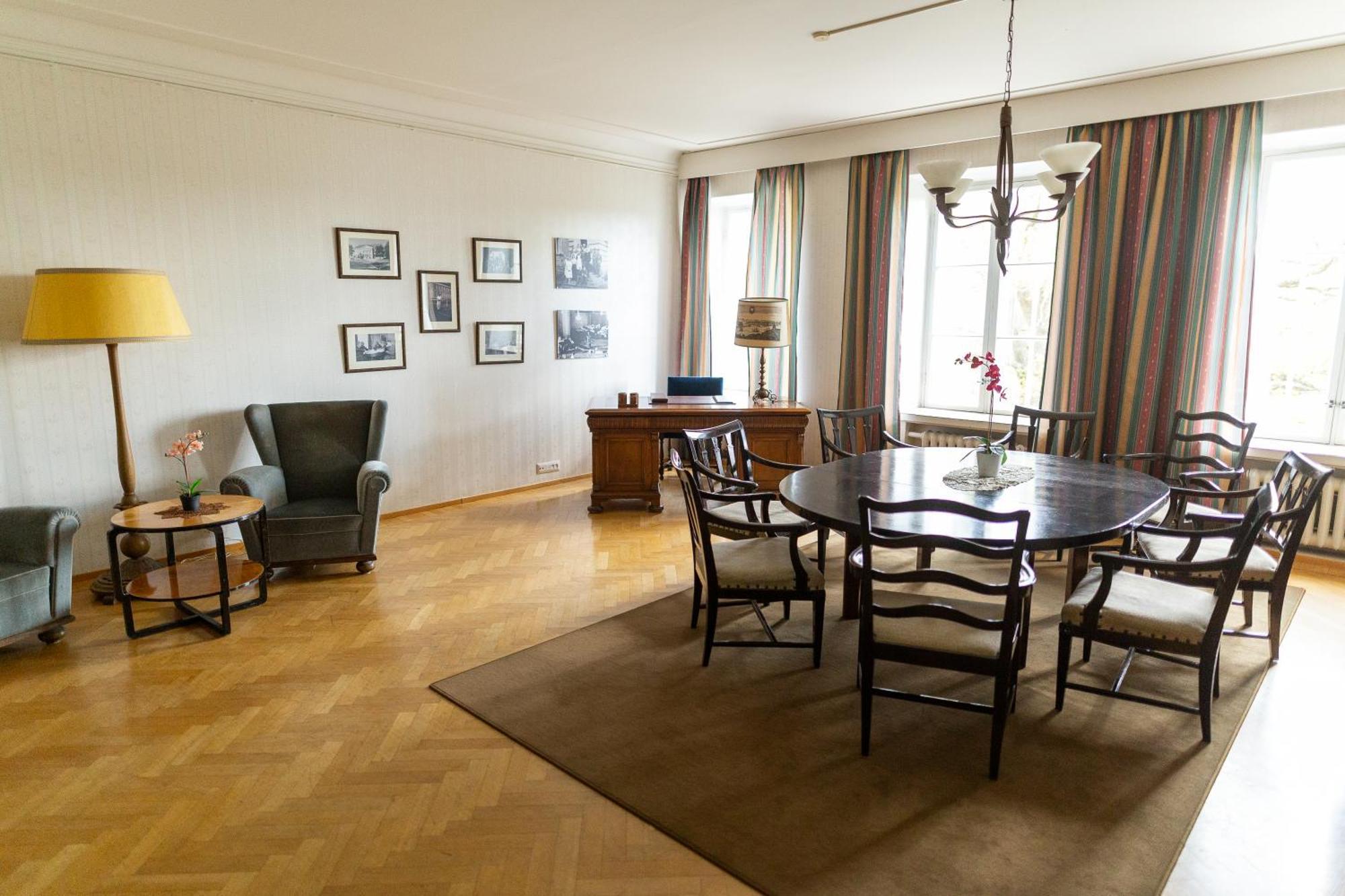 Hotelli-Ravintola Maentaen Klubi Mänttä Exteriér fotografie